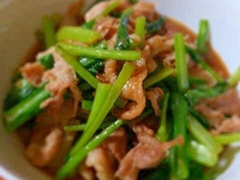 ササッと簡単☆豚こま肉と小松菜の炒め物
